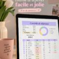 Femme utilisant une application de gestion de budget sur son smartphone.